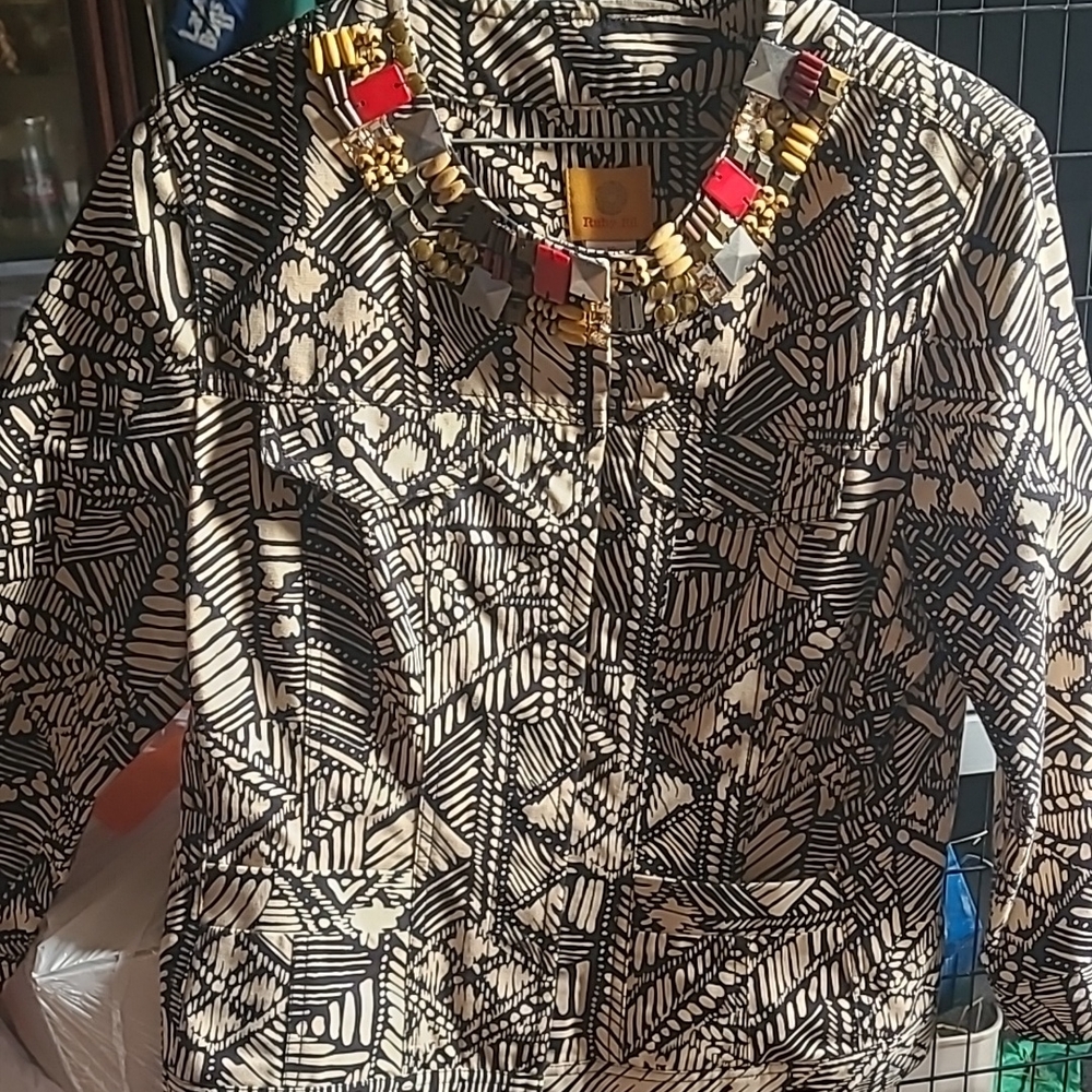Ruby Rd. Size 10 Black and White Geometric Jacket with Gold Neckline with beads.